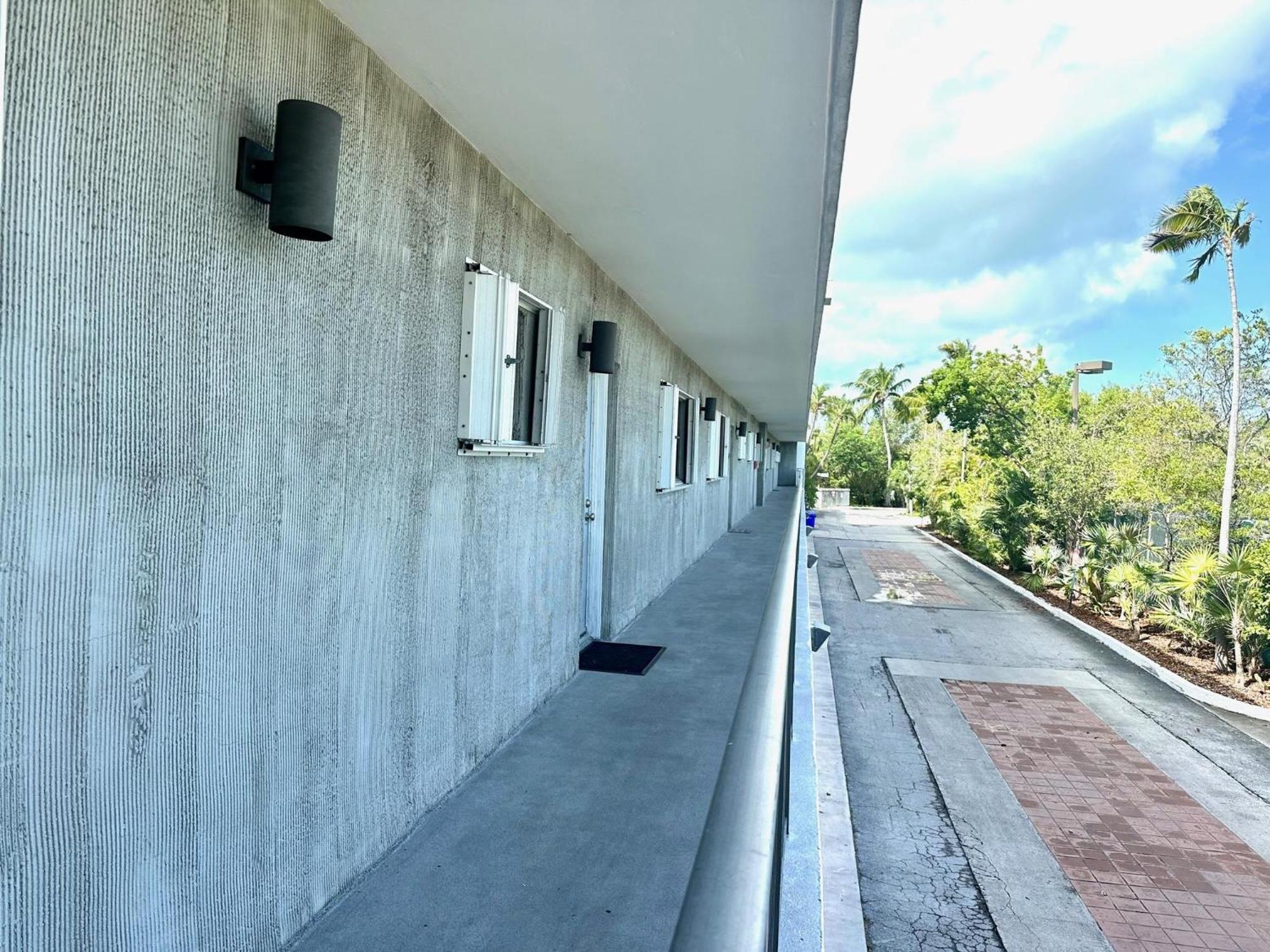 Beautifully Renovated Summer Of 2020 Come And Enjoy This Lovely Unit Κι Γουέστ Εξωτερικό φωτογραφία